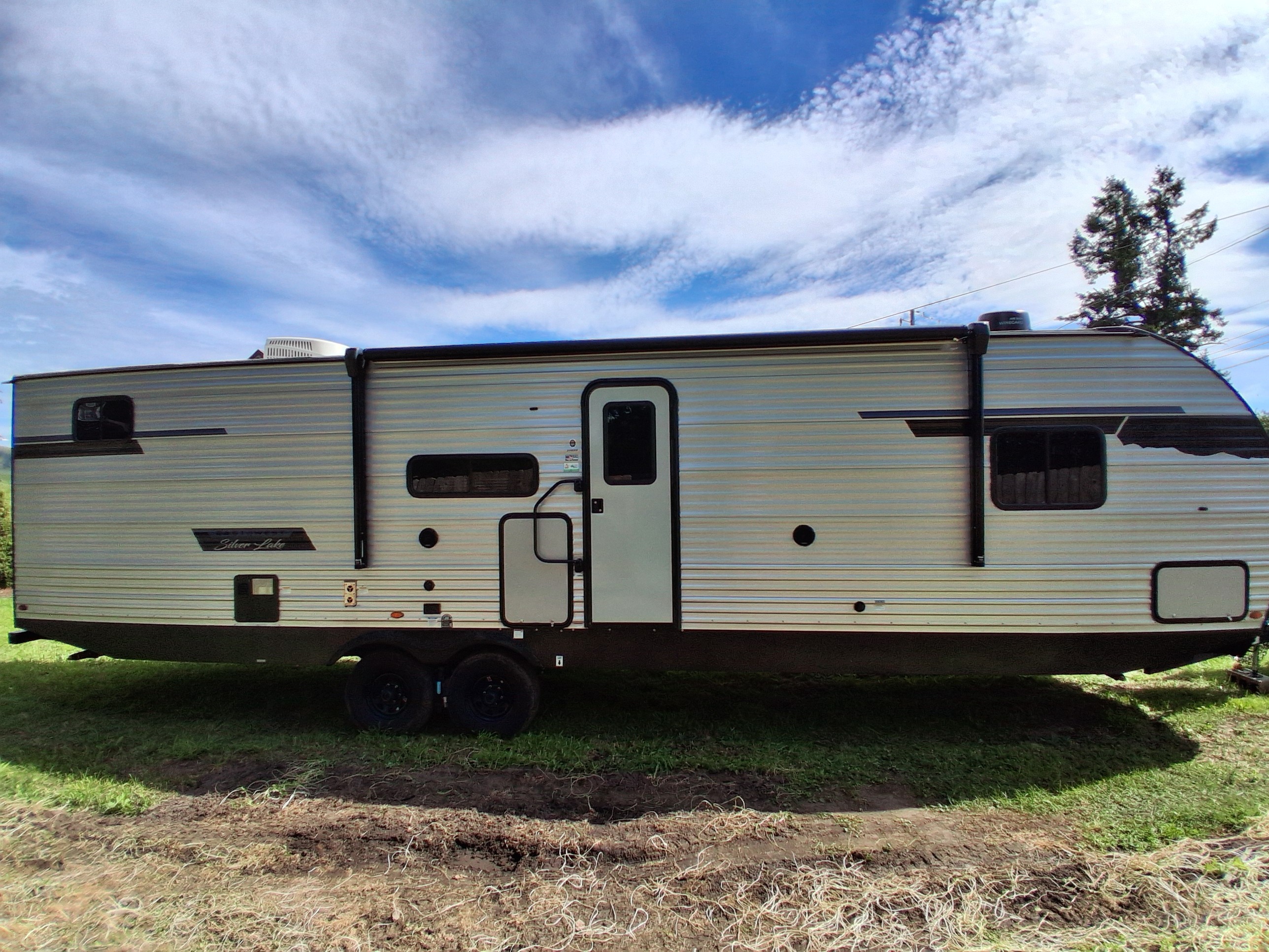 2024 East To West SILVER LAKE 29KBH in latah WA