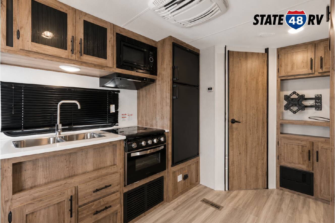 A photo of this 2022 Heartland PIONEER 26RG