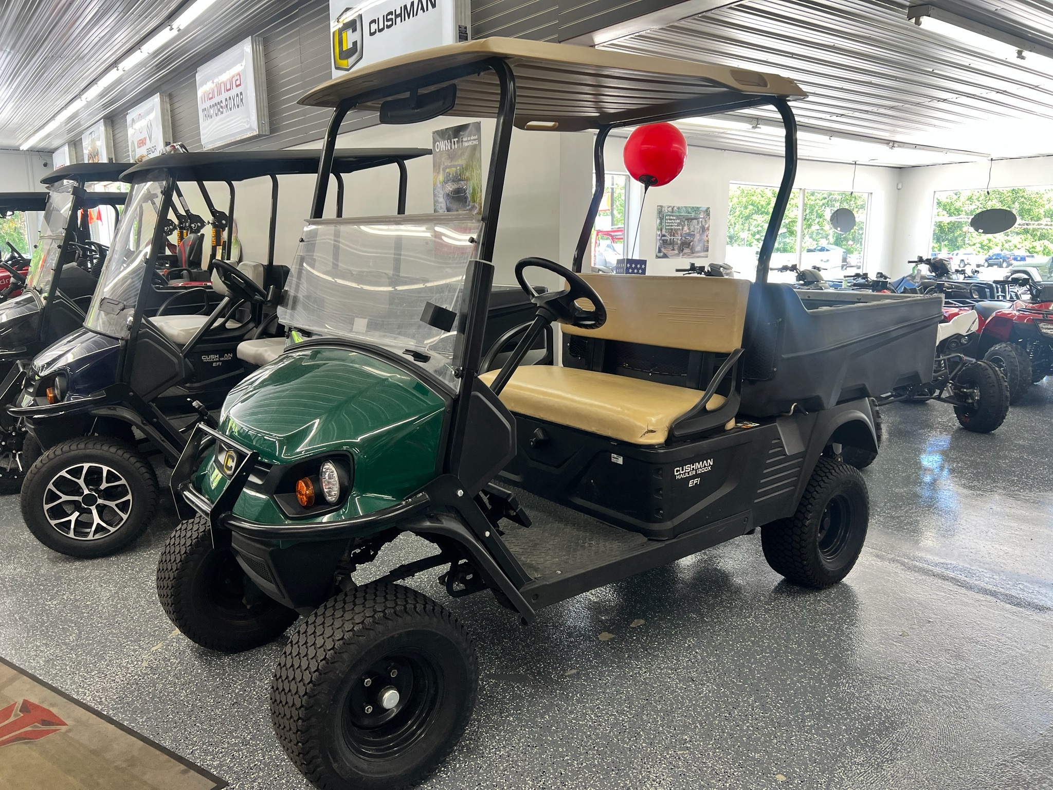 2023 Cushman Hauler 1200X EFI Gas in valparaiso IN