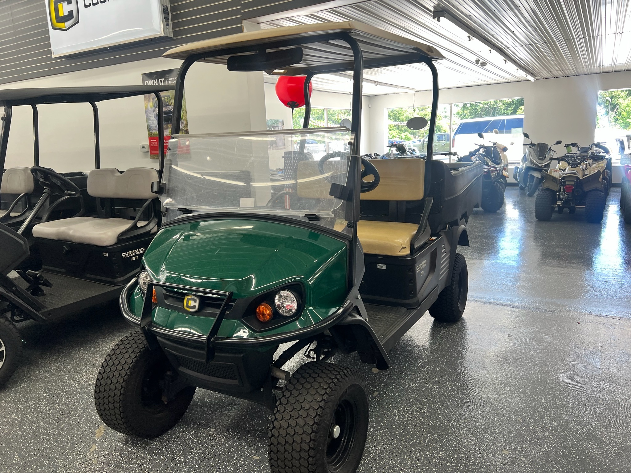 2023 Cushman Hauler 1200X EFI Gas in valparaiso IN