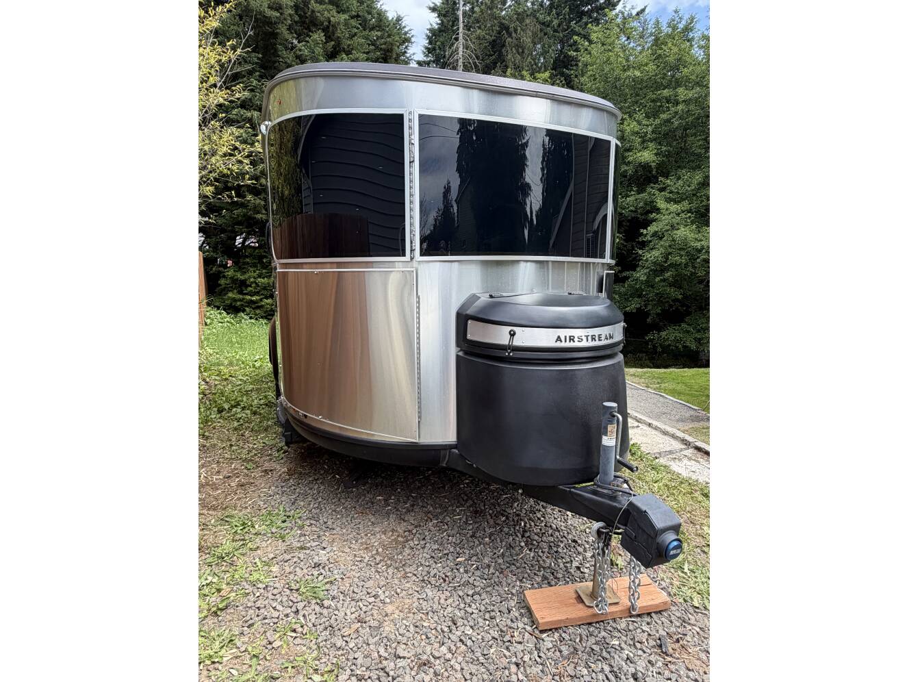 A photo of this 2021 Airstream BASECAMP 20X