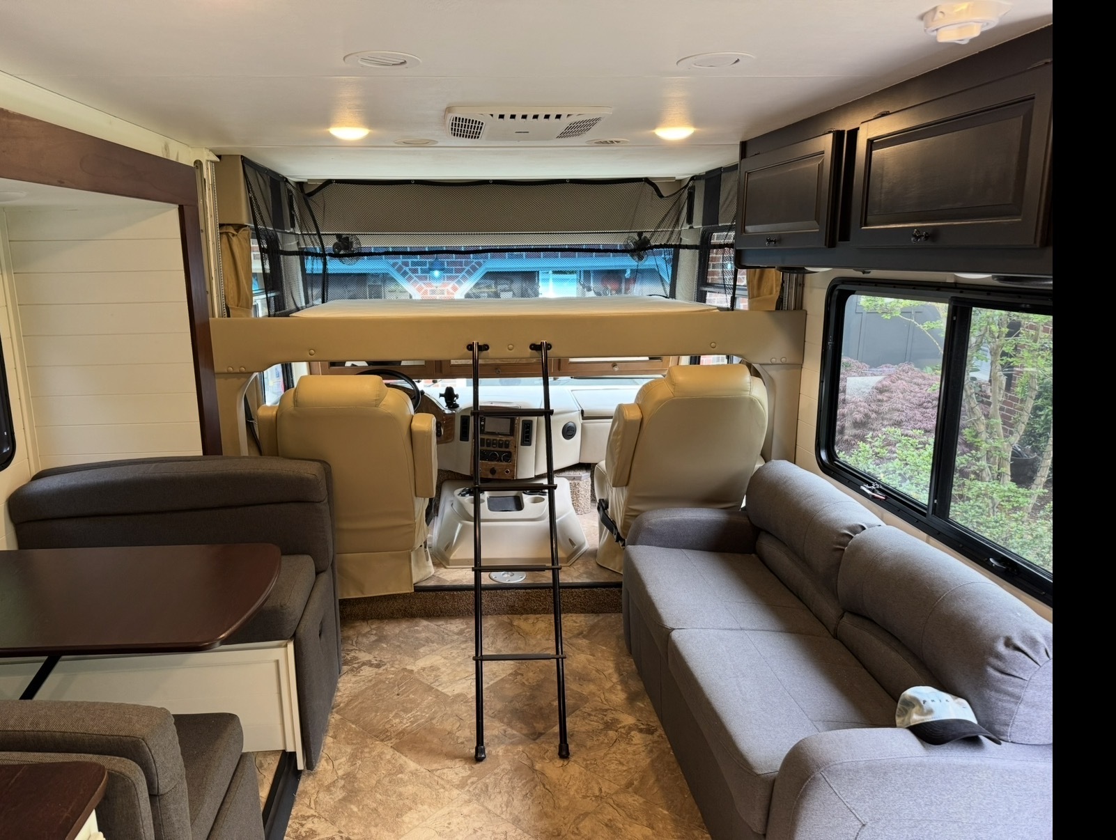 2016 Thor Motor Coach WINDSPORT 34J in apex NC