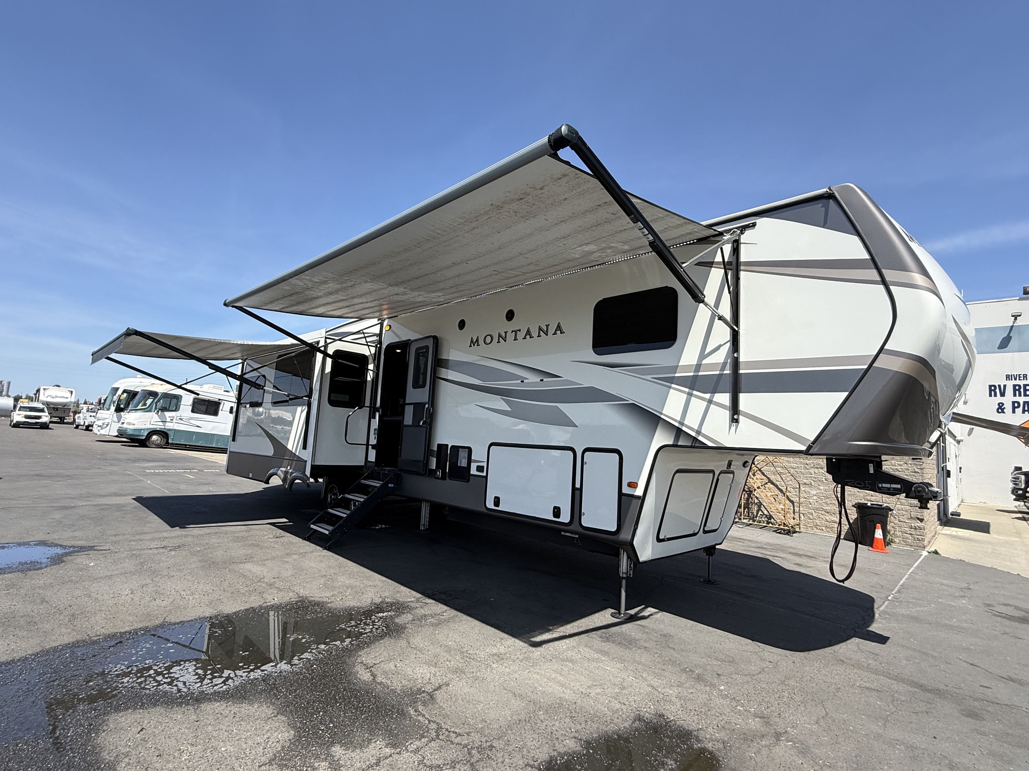 2020 Keystone MONTANA 3721RL in sacramento CA