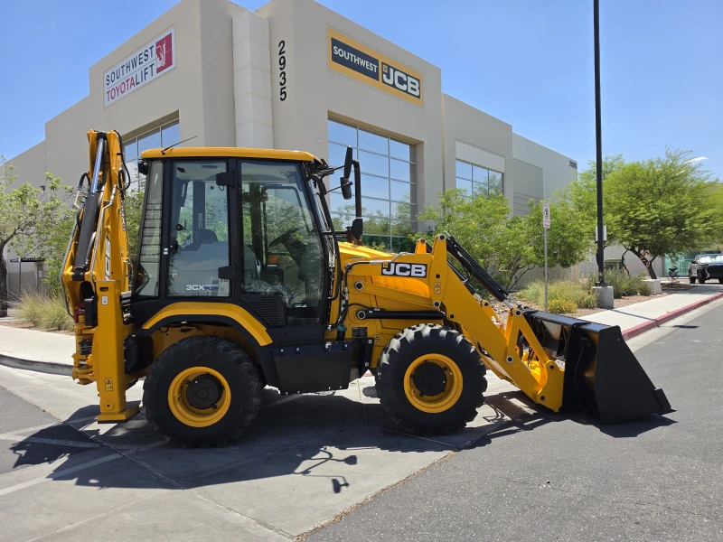 2025 JCB 3CX