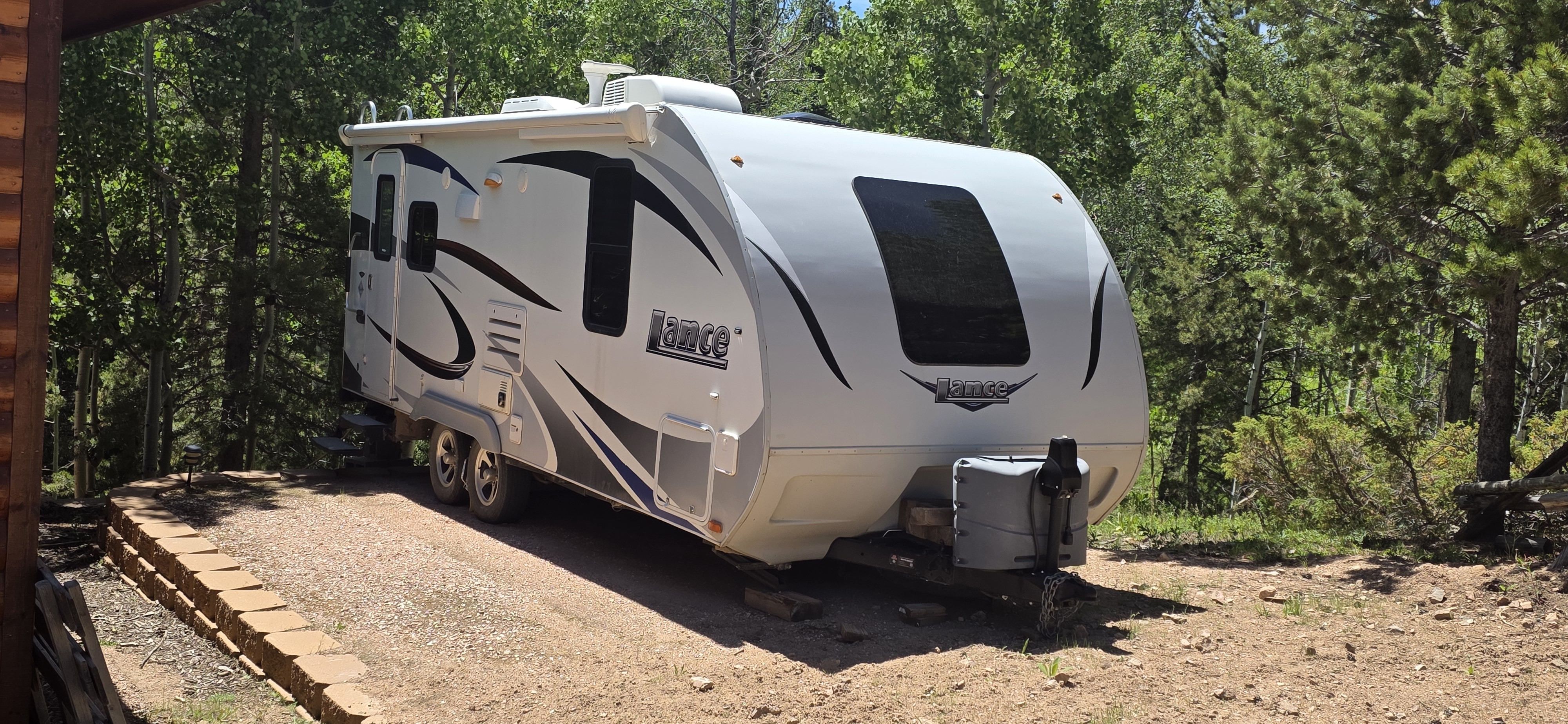 2016 Lance 1995 Travel Trailer RV