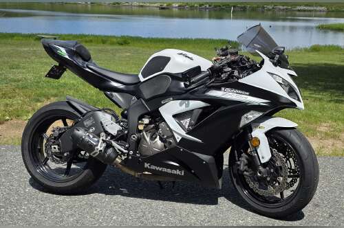 2014 Kawasaki NINJA ZX-6R ABS in fredericksburg VA