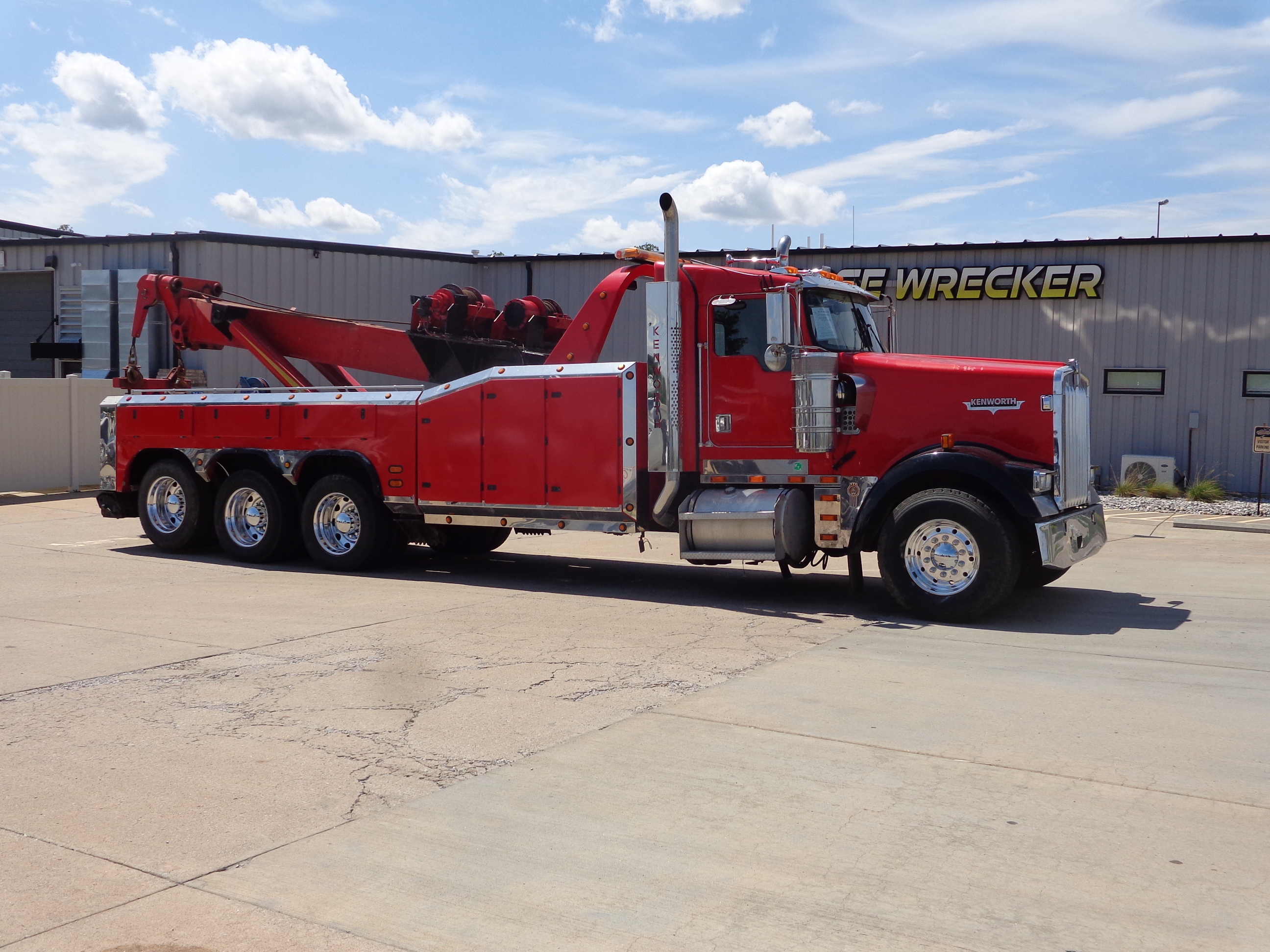 1999 KENWORTH W900 in Wentzville, MO