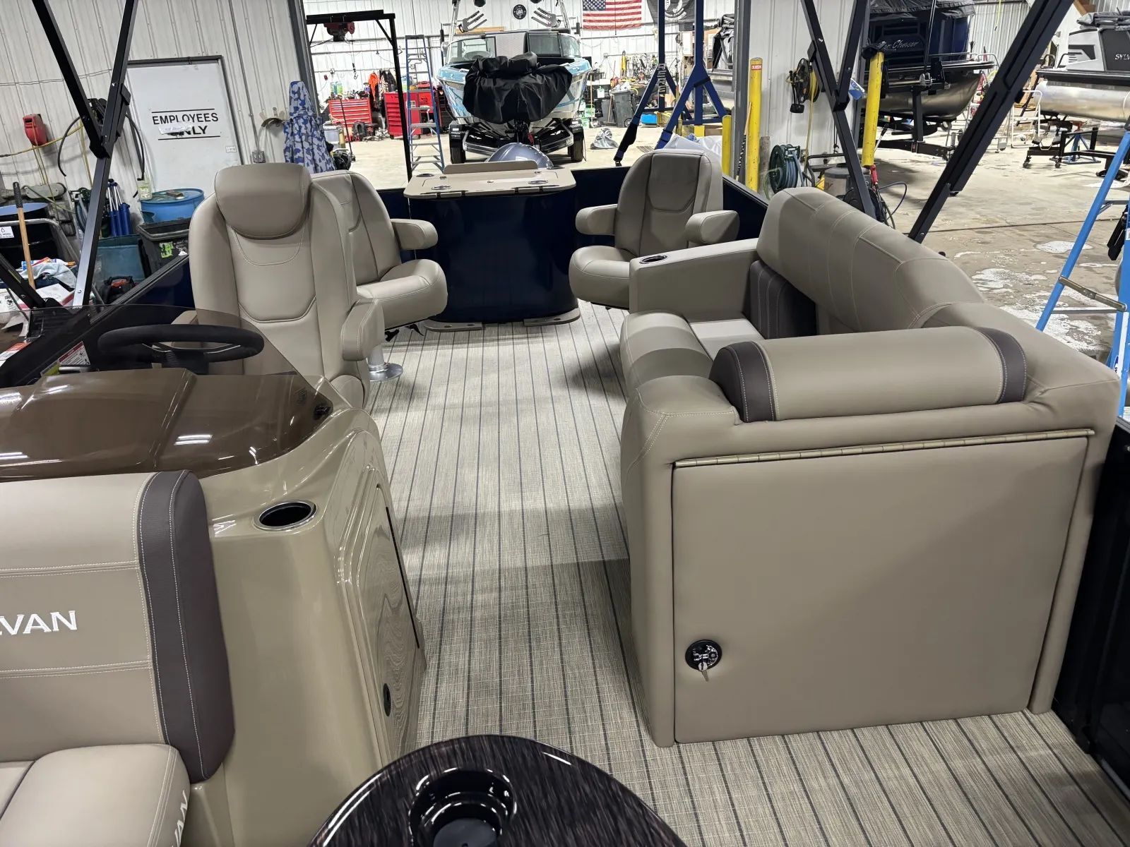 2026 Sylvan MIRAGE 822 PARTY FISH 115HP BUNK TRAILER 8522 in detroit lakes MN