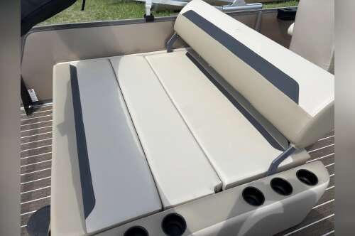 2027 Premier SUNSCAPE 220 RL 115HP BUNK TRAILER DL in detroit lakes MN