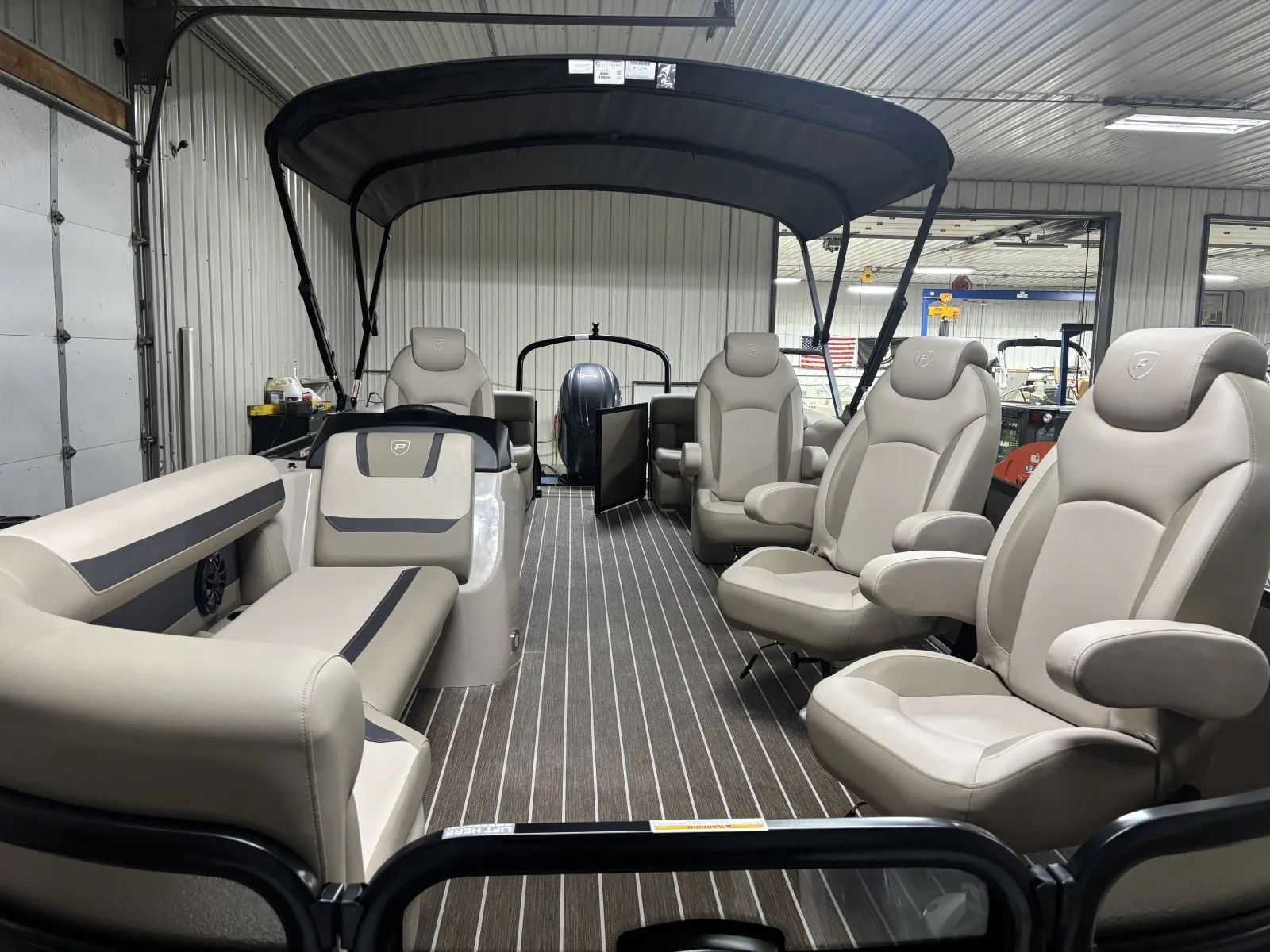 2026 Premier SUNSCAPE 220 RF PTX TRIPLE 200HP BUNK TRAILER XLC - CL in detroit lakes MN