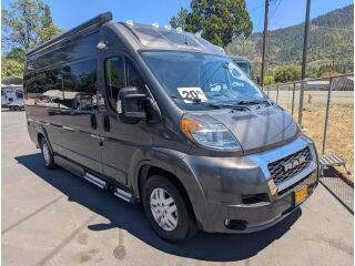 2020 ROADTREK ZION