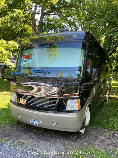2013 Thor Motor Coach CHALLENGER 37KT in scotia NY