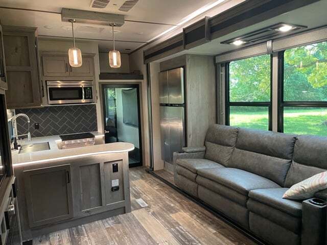 2020 Keystone RAPTOR 423 in nashville TN