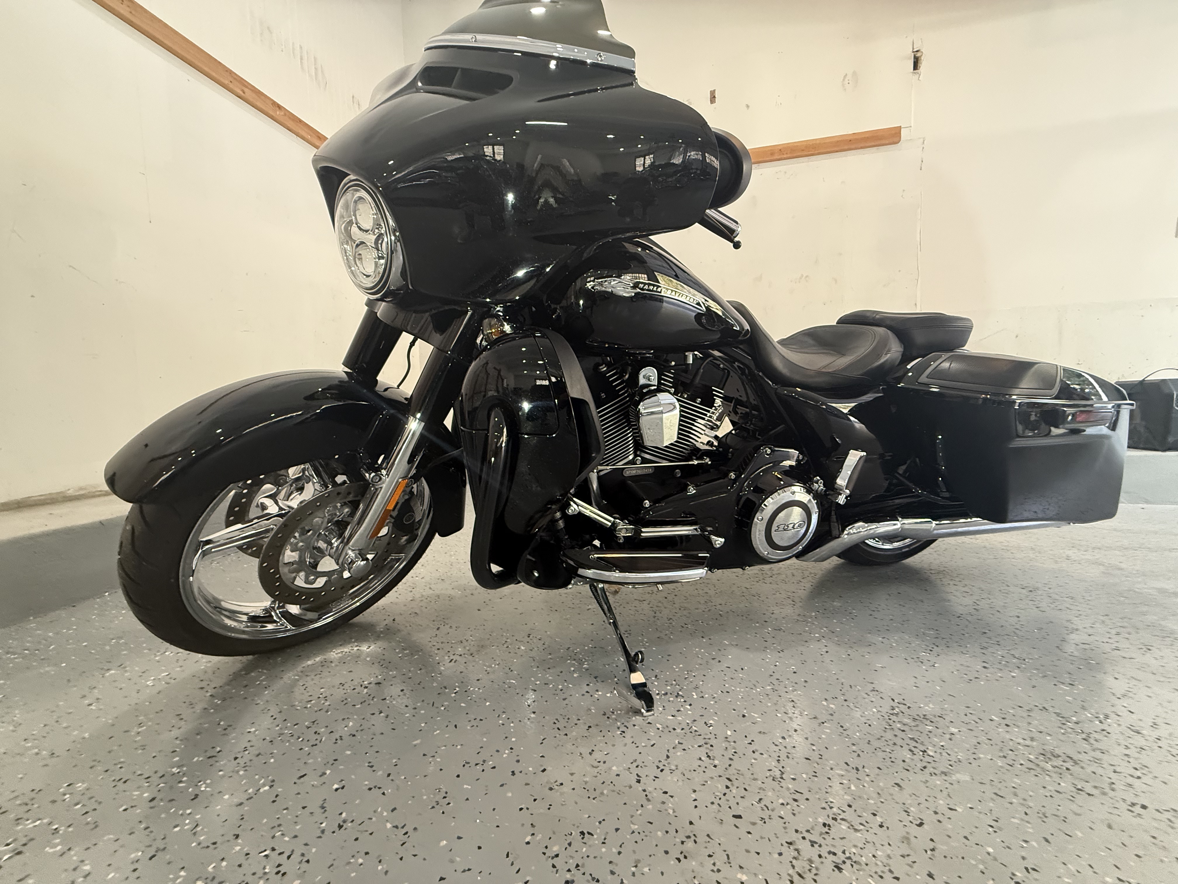 2015 Harley-Davidson STREET GLIDE CVO STREET GLIDE CVO STREET GLIDE in Bedford, NY