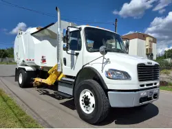 2016 FREIGHTLINER BUSINESS CLASS M2 106