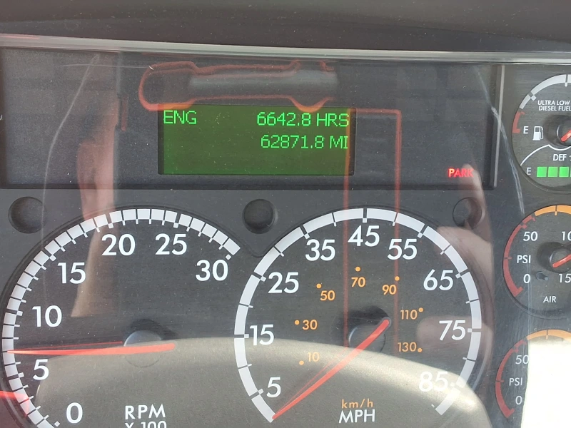 2016 FREIGHTLINER BUSINESS CLASS M2 106