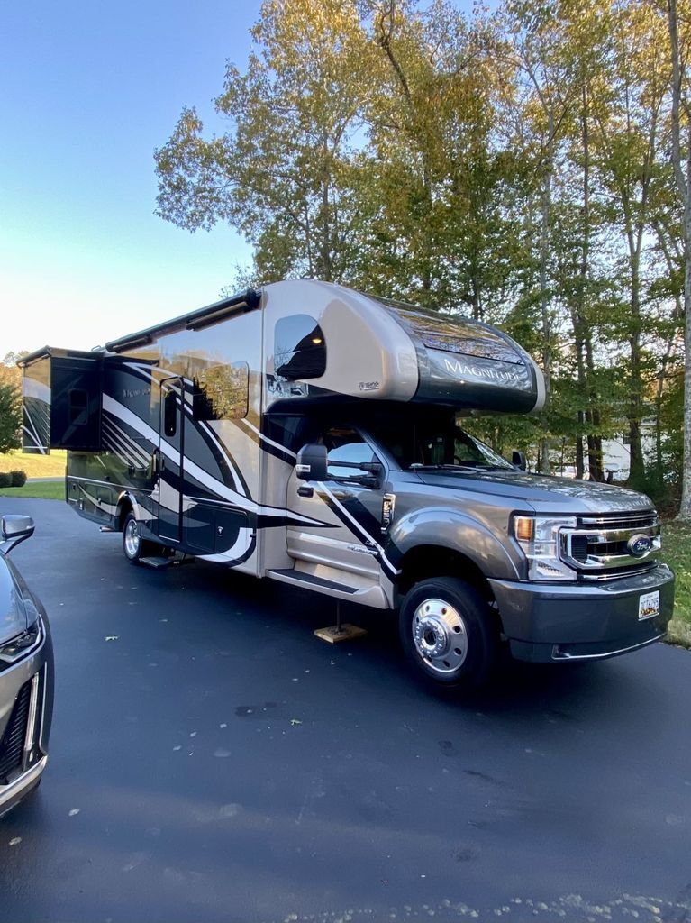 2020 Thor Motor Coach Magnitude XG32 in la plata MD