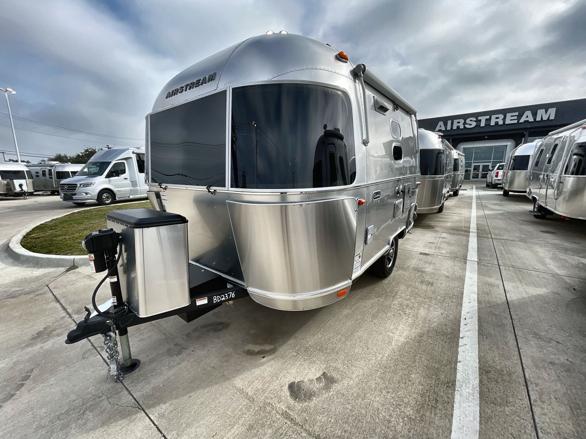2024 Airstream Caravel 16RB RV