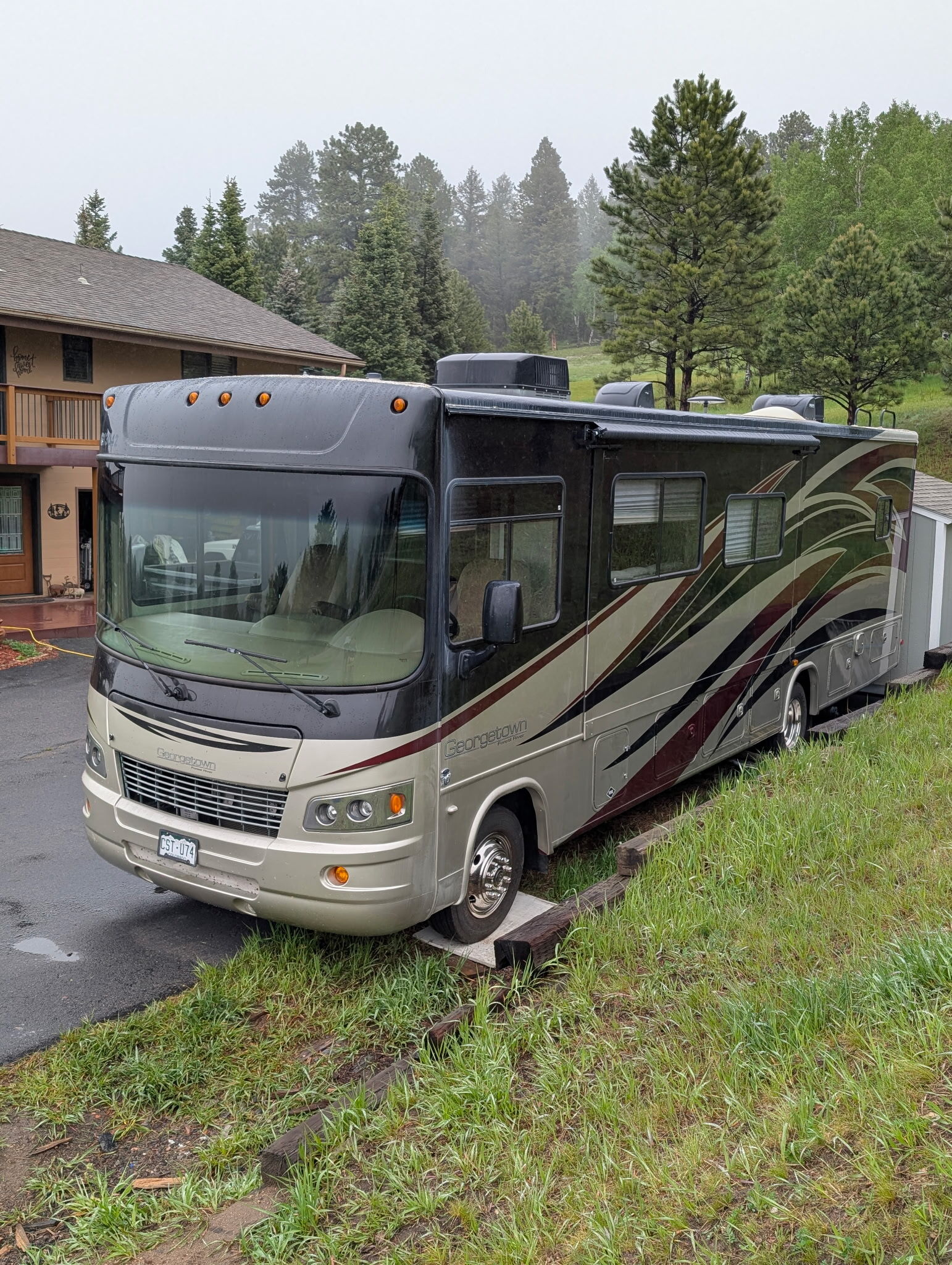 2013 Forest River GEORGETOWN 329 RV