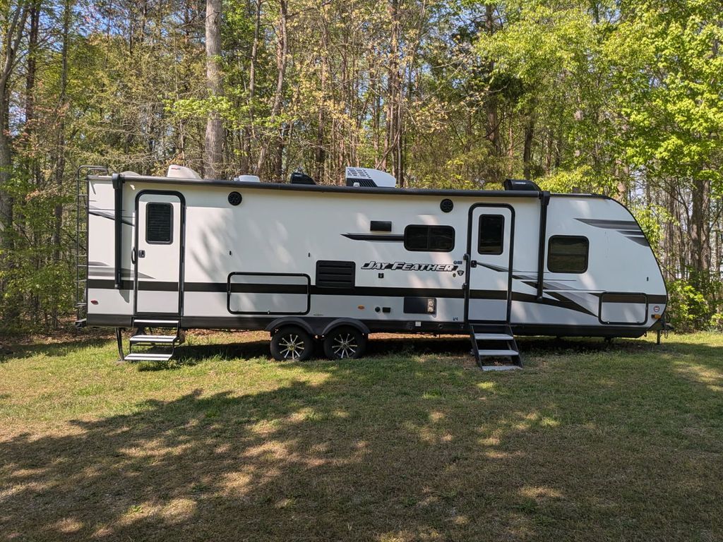 2023 Jayco Jay Feather 27BHB in stokesdale NC