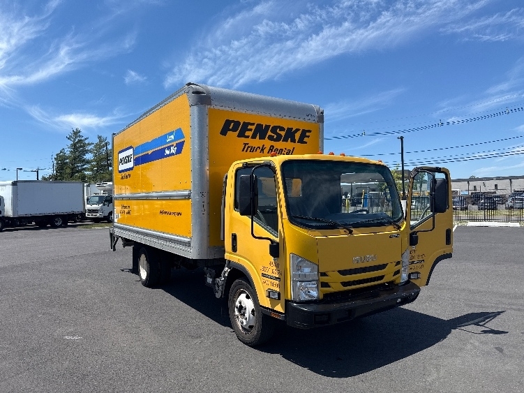 2021 ISUZU NPR HD in South Plainfield, NJ