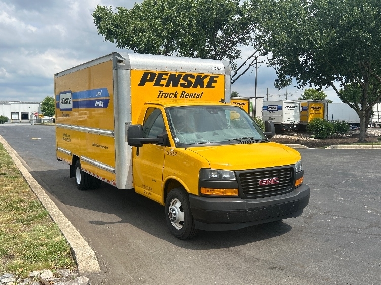 2022 GMC SAVANA in Millville, NJ