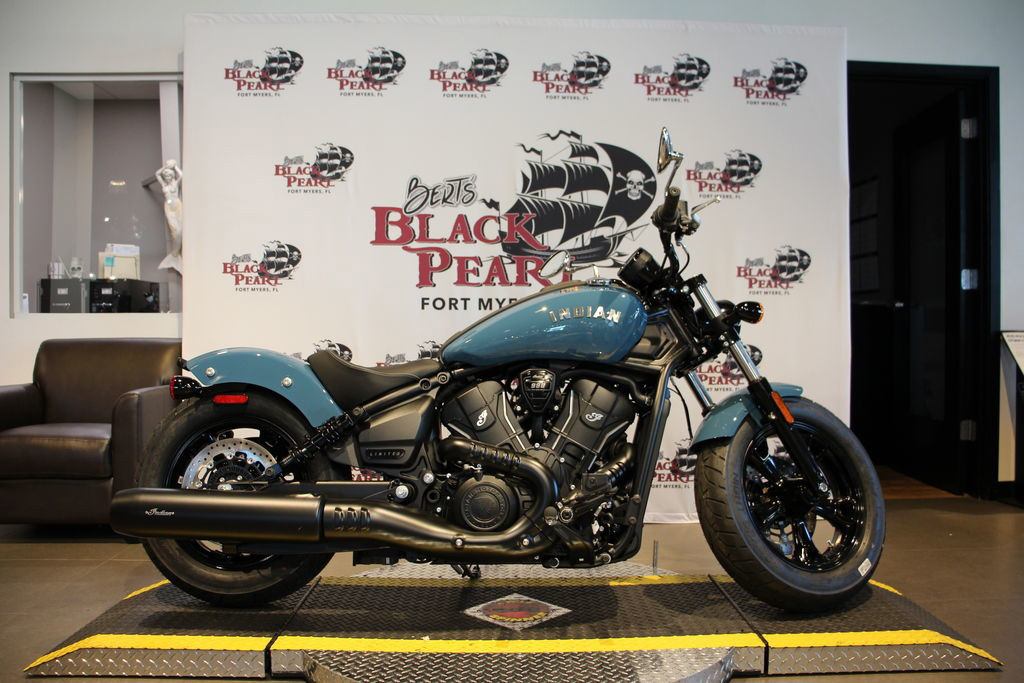 2026 Indian SCOUT SIXTY BOBBER STORM BLUE BASE in Fort Myers, FL
