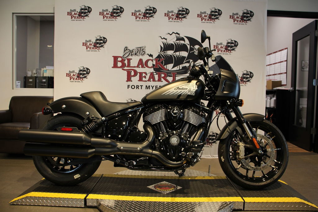 2026 Indian Sport Chief Black Smoke in Fort Myers, FL