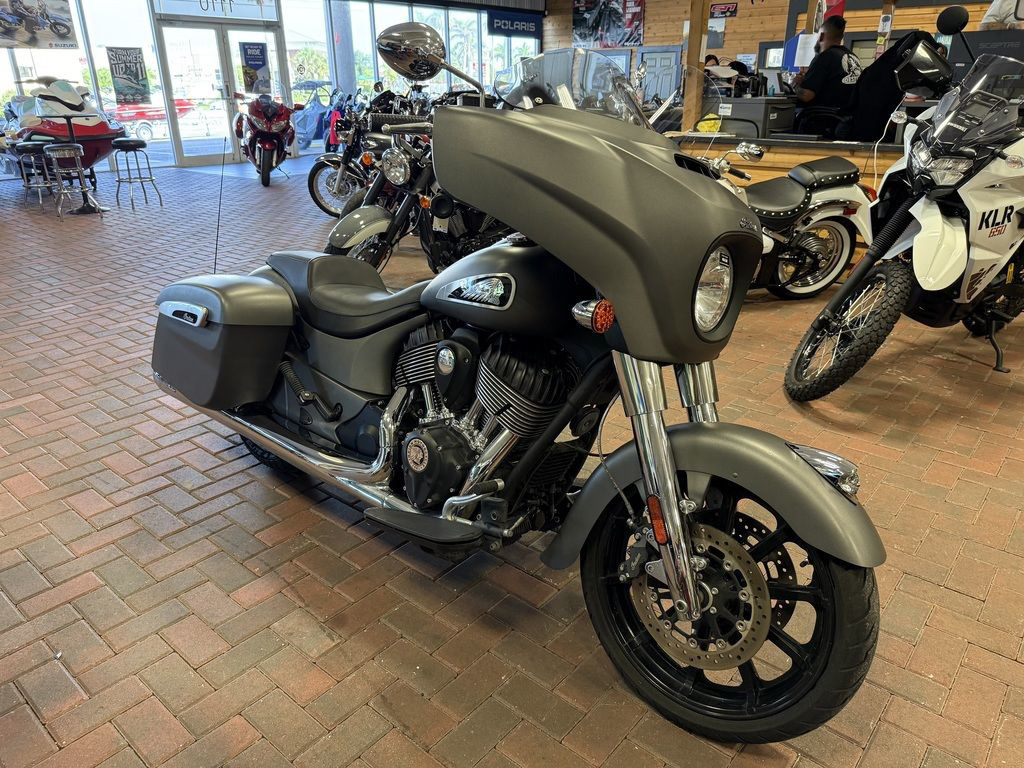 2020 Indian Chieftain Titanium Smoke in Punta Gorda, FL