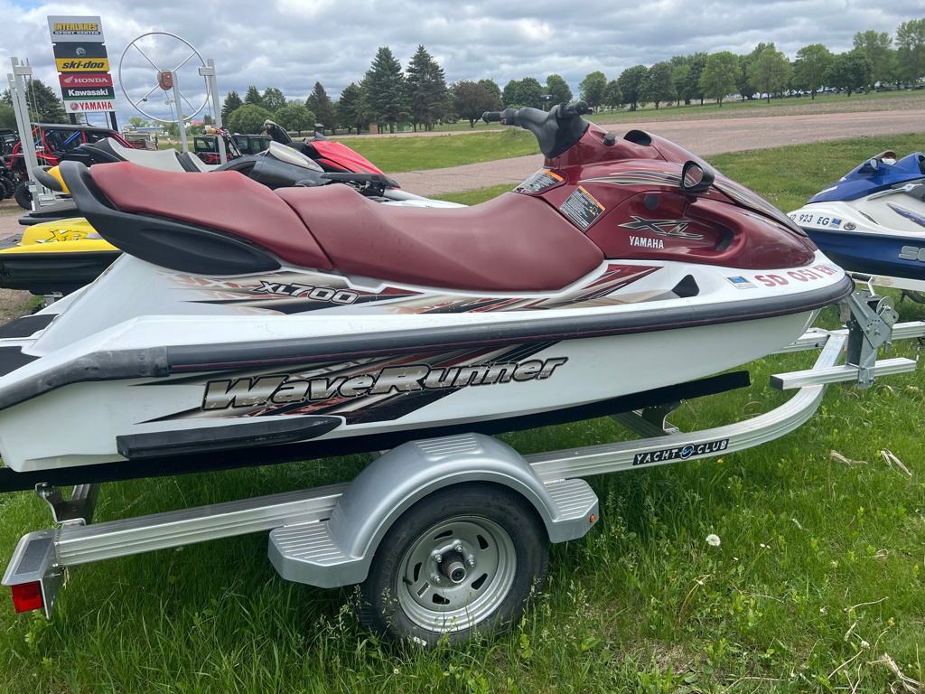 2001 Yamaha XL 700 700 in Madison, SD