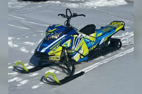 2020 Ski-Doo Summit SP 165" 850 E-TEC SHOT in madison SD