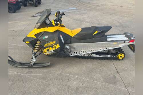 2010 Ski-Doo Renegade Sport 550F Electric Start in madison SD