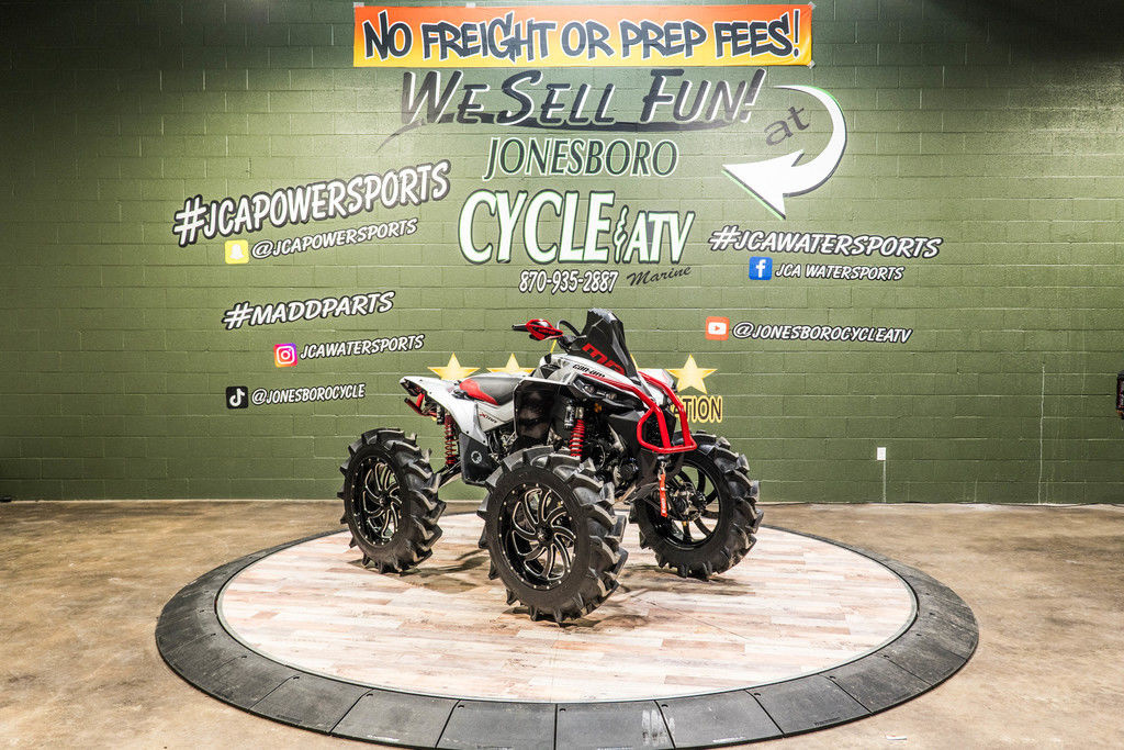 2026 Can-Am Renegade X Mr 1000 R Hyper Silver & Legion Red in jonesboro AR