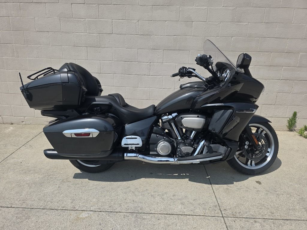 2018 Yamaha Star Venture in Coldwater, MI