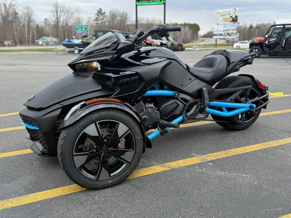 2023 Can-Am Spyder F3 S Special Series S SPECIAL SERIES in Grand Rapids, MN