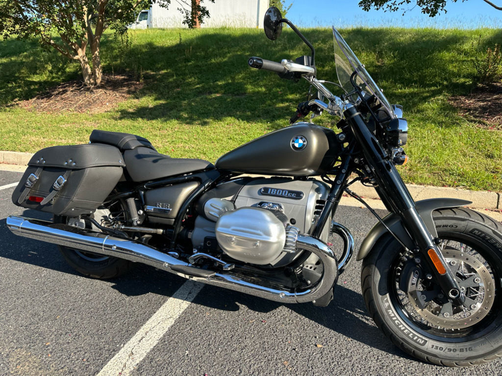 2022 BMW R 18 Classic Manhattan Metallic Matte BASE in Augusta, GA