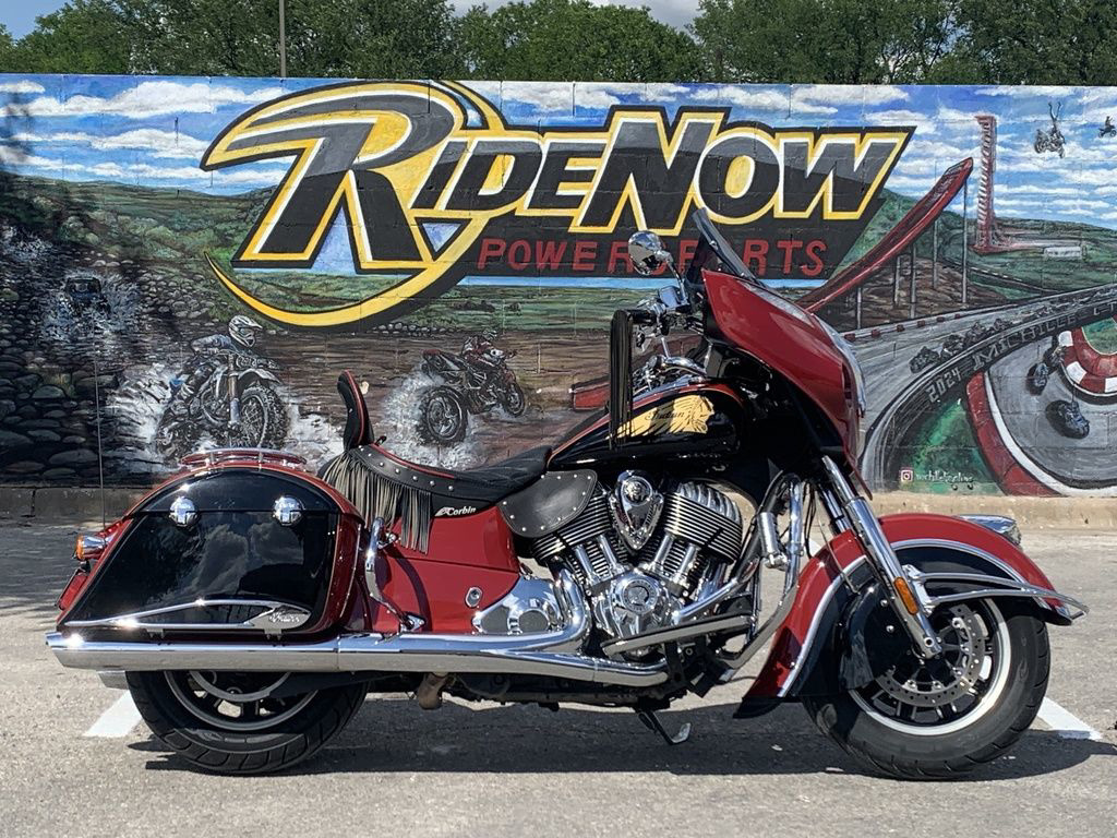 2015 Indian Chieftain Indian RedThunder Black BASE in Austin, TX