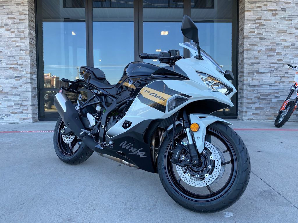 2026 Kawasaki NINJA ZX-4RR ABS (CA) ABS in Burleson, TX