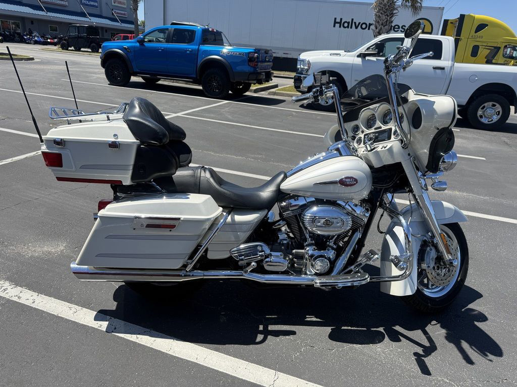 2008 Harley-Davidson FLHTCUSE3 - CVO Ultra Classic Screamin' Eagle in Myrtle Beach, SC
