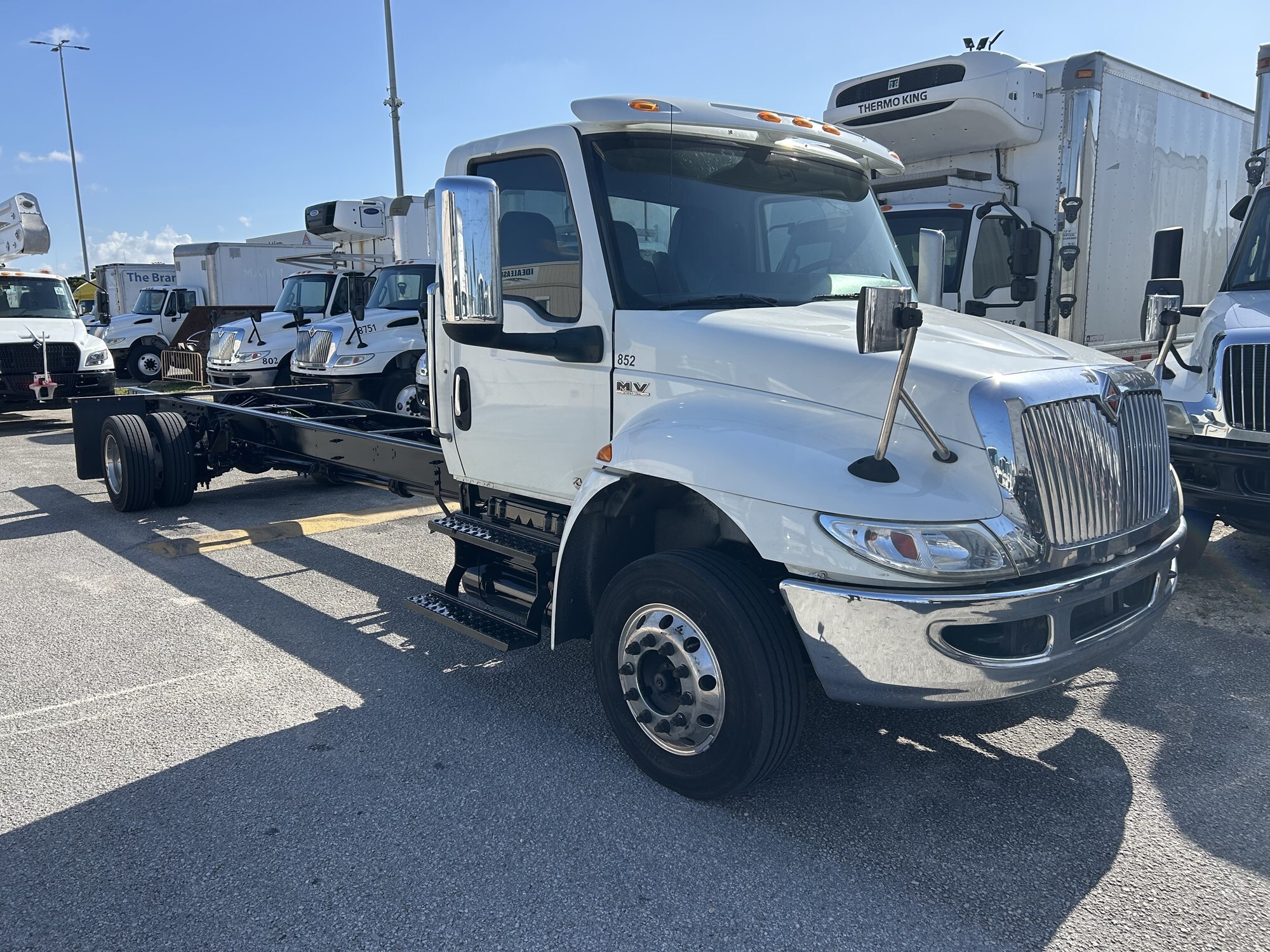 2022 INTERNATIONAL MV607 in Miami, FL
