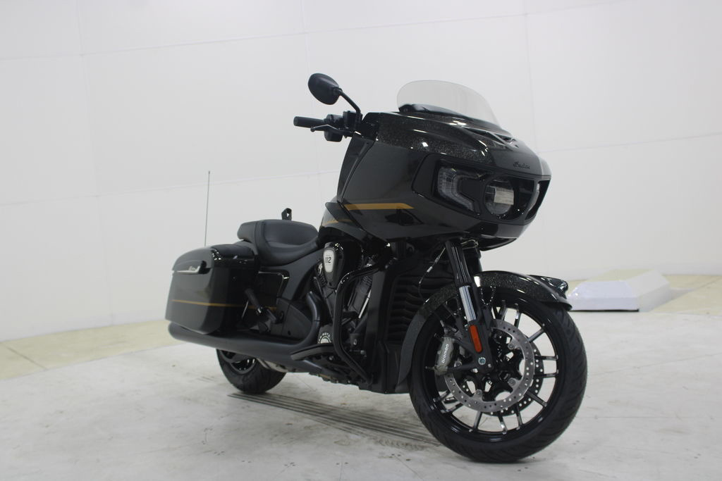 2026 Indian Challenger Dark Horse 112 Black Crystal w/Black DARK HORSE in Concord, NC