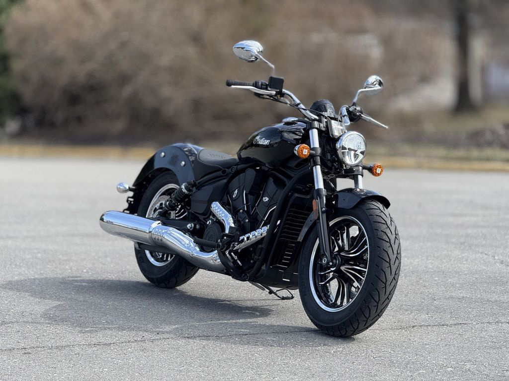 2025 Indian Scout Sixty Classic Black Metallic LIMITED in Olathe, KS