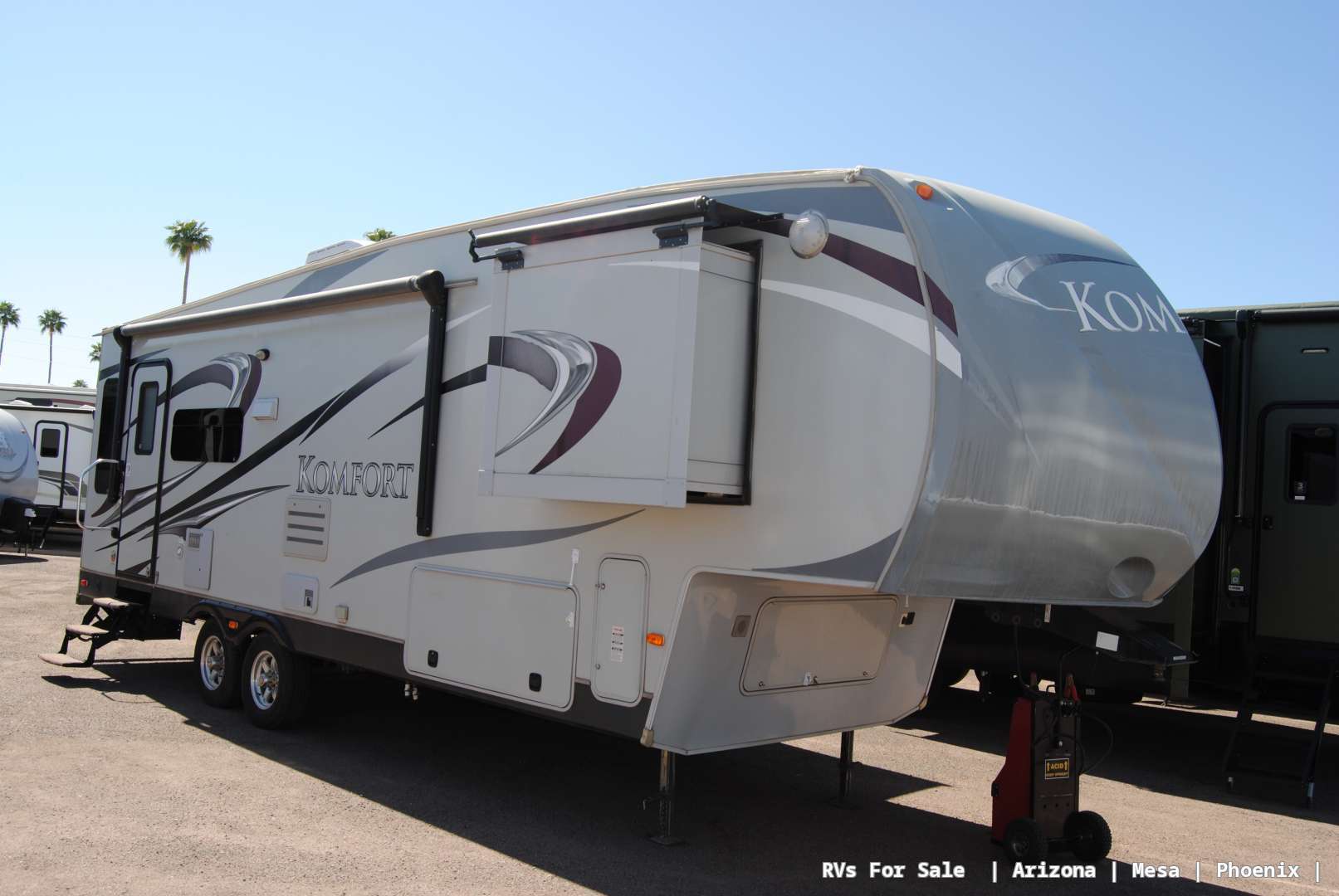 2013 Dutchmen Komfort 2620FRL in mesa AZ