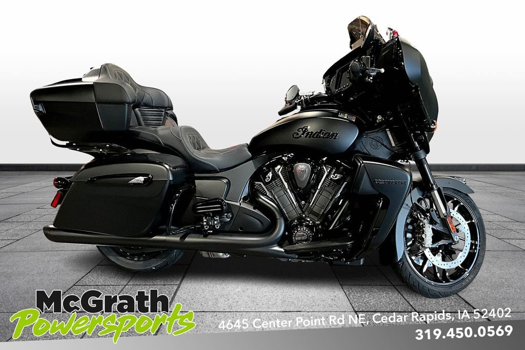 2025 Indian Motorcycle® Roadmaster® PowerPlus Dark Horse® Black Smoke DARK HORSE in Cedar Rapids, IA