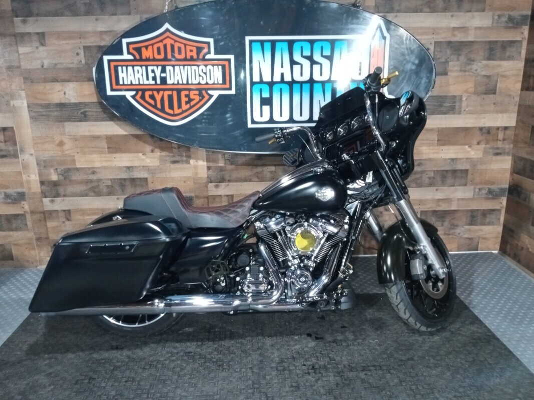2022 Harley-Davidson Street Glide Special SPECIAL in Bellmore, NY