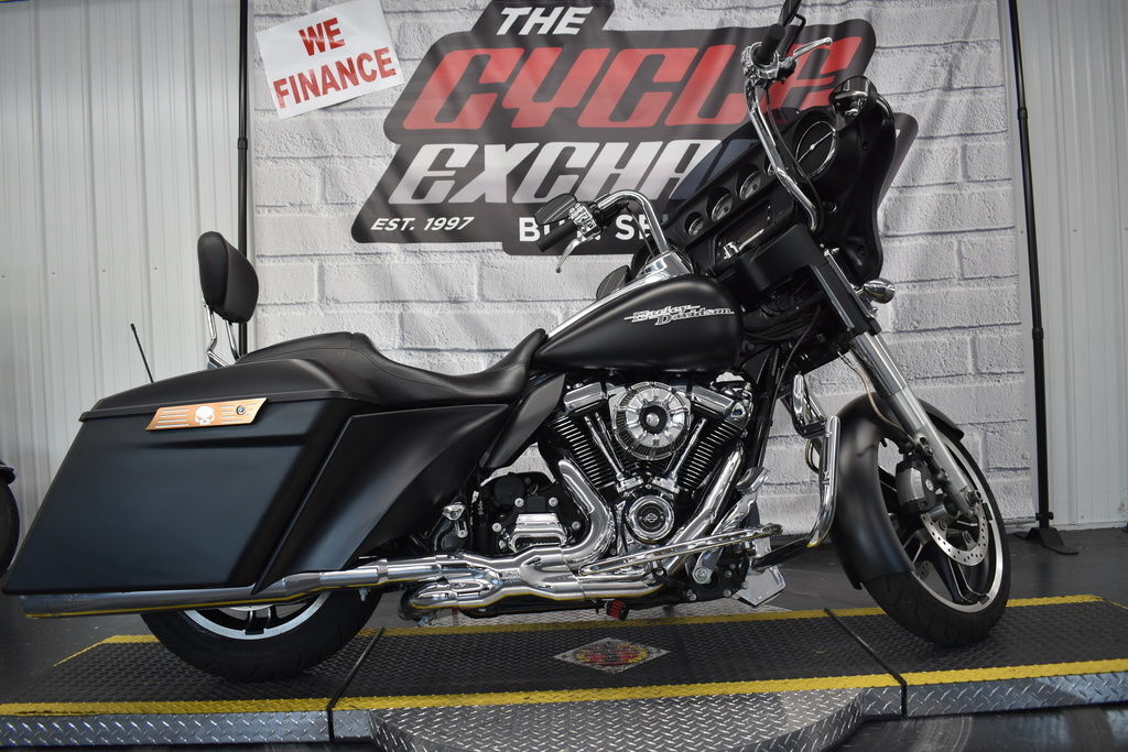 2017 Harley-Davidson® FLHXS - Street Glide® Special SPECIAL in Andover, NJ