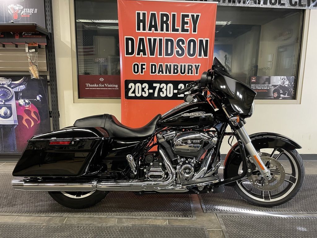 2017 Harley-Davidson® FLHXS - Street Glide® Special SPECIAL in Danbury, CT
