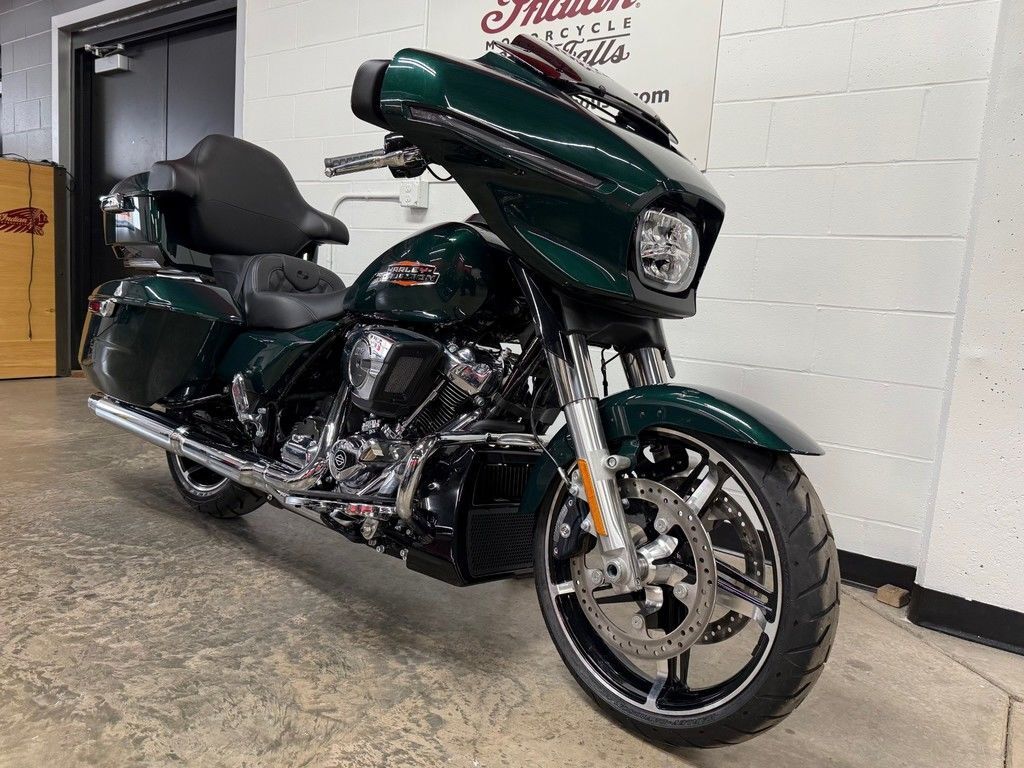 2024 Harley-Davidson® FLHX - Street Glide® FLHX in Sioux Falls, SD