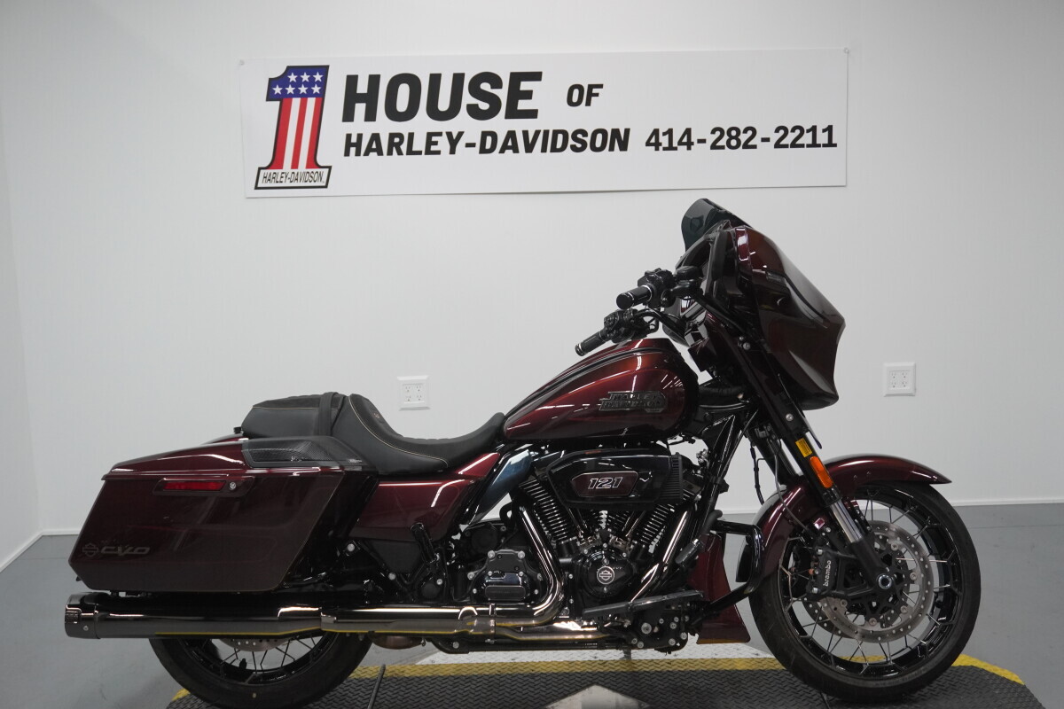 2024 Harley-Davidson CVO Street Glide CVO in Milwaukee, WI