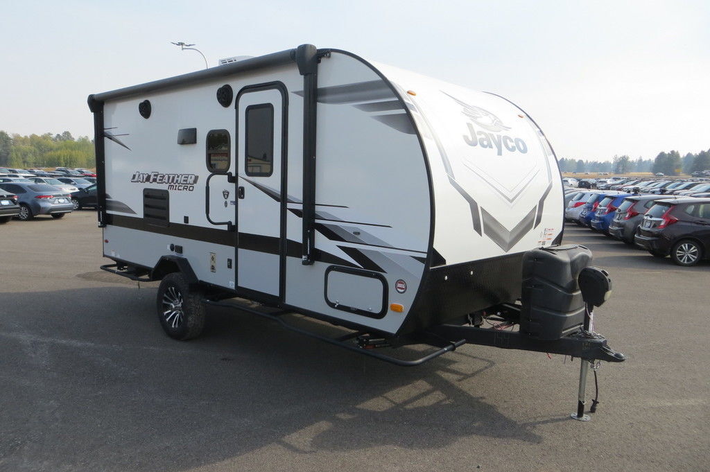2023 Jayco Jay Feather Micro 171BH in deer park WA